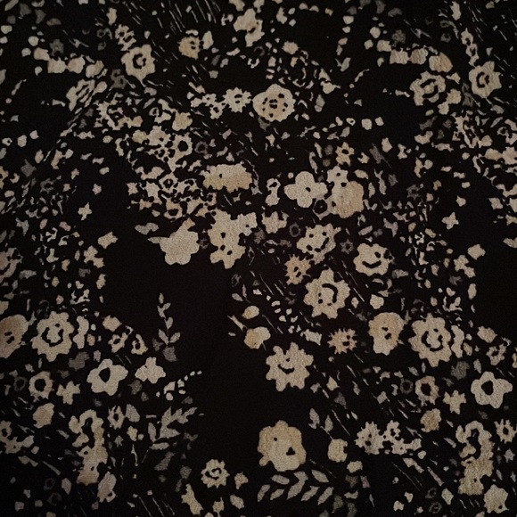 GAP Floral Skater Skirt - Picture 6 of 9